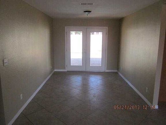 4th image of 3130 W Morrow Dr