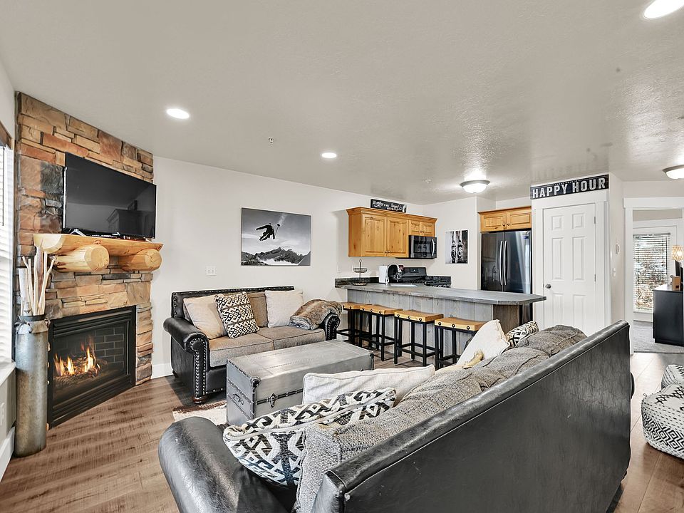 1st image of 3612 N Huntsman Path Unit 608