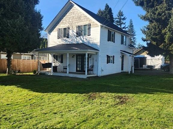 2nd image of 612 Hunt Avenue