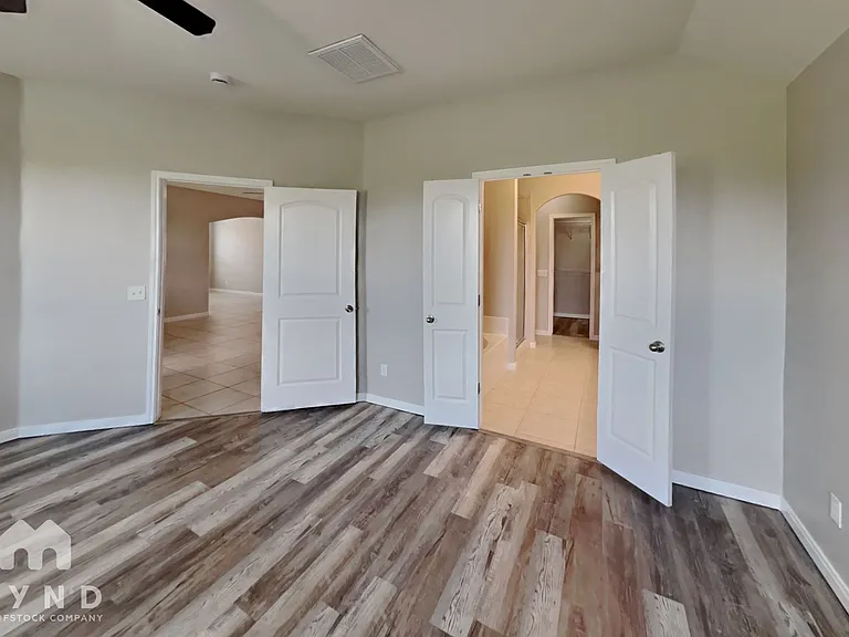 3100 Copan Ct — Photo 11