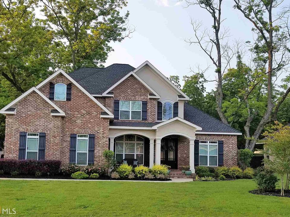 1st image of 415 Taylor Elaine Dr