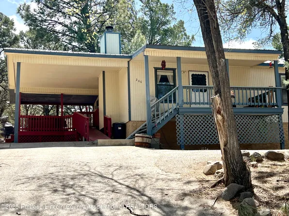 206 Swallow Dr, Ruidoso Downs, NM 88345