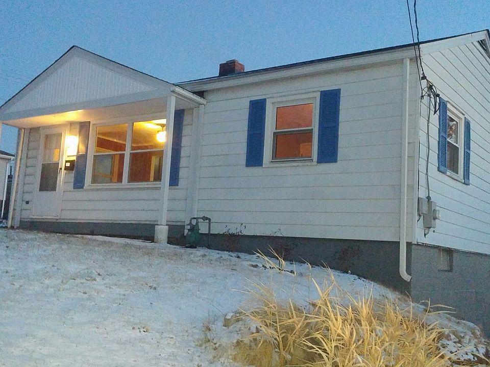 1st image of 721 June Lee St