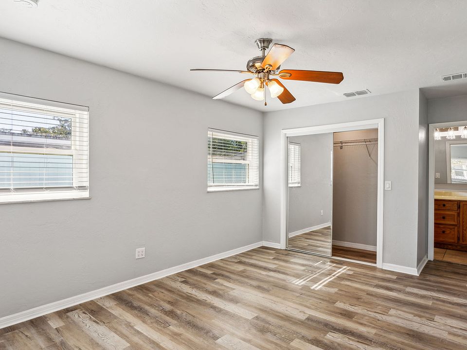 1st image of 5630 35th Way N #1