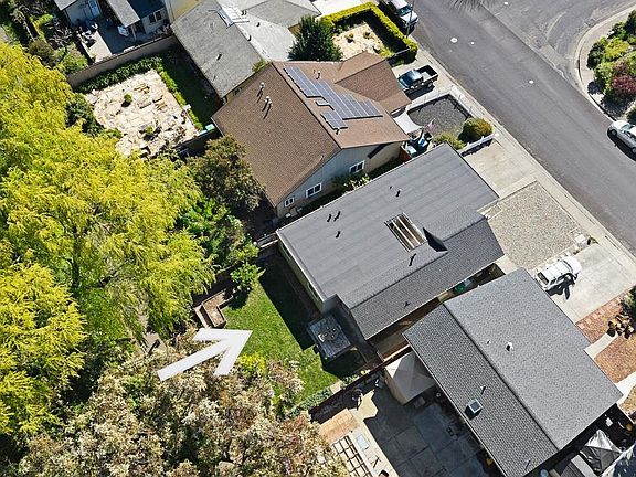 3rd image of 962 Camino Coronado