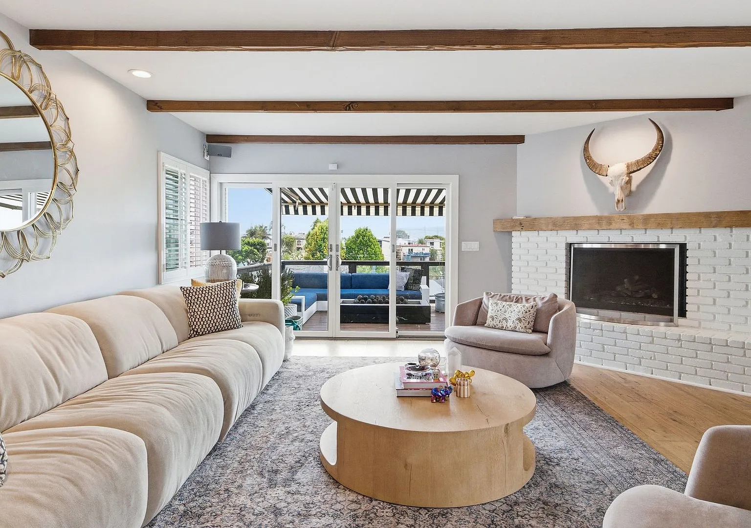 4 Bed 2 Bath, Hermosa Beach - Home For Lease — Photo 4