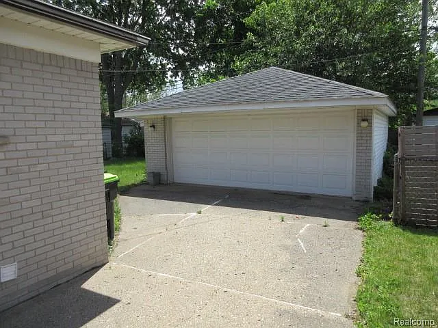 1236 Jenifer Ave — Photo 26