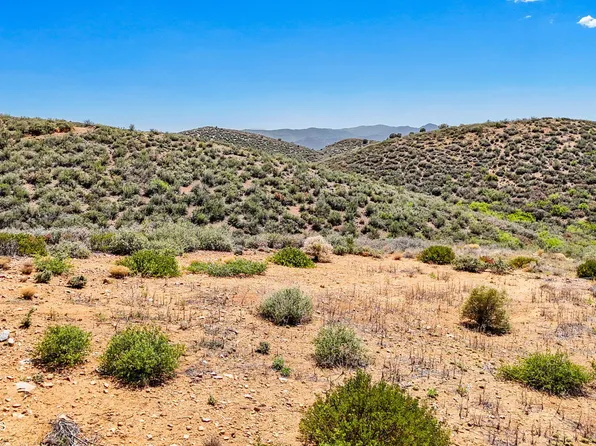 975 Kerasi Ct, Dewey, AZ 86327