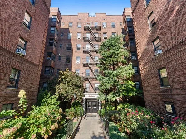 25-40 31st Avenue image 24 of 24