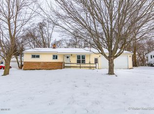 1433 Sunnyside St NE, Grand Rapids, MI 49525