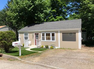 38 Glen Dr, West Milford, NJ 07480