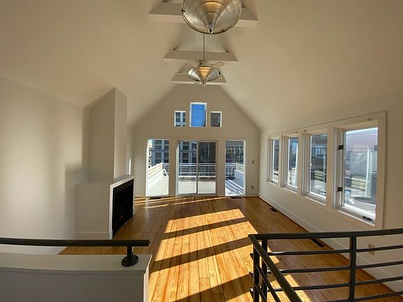 2nd image of 442 Granby St Floor 3