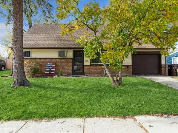 118 Walnut St, Park Forest, IL 60466