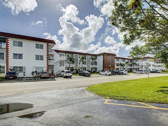 3rd image of 1330 NW 43rd Avenue #207