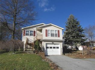 142 Ridgewood Ave, Middletown, NY 10940