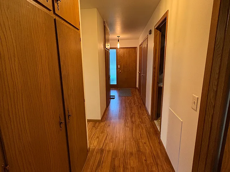 3102 Churchill Dr — Photo 11
