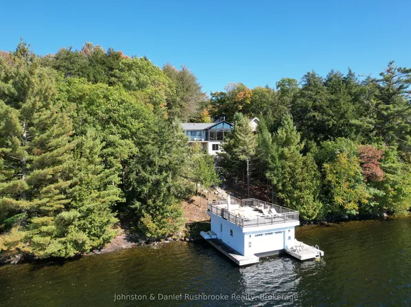 1302 Acton Island Rd, Muskoka Lakes, ON P0B 1J0