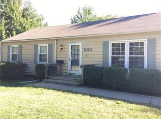 8101 W 93rd St, Overland Park, KS 66212