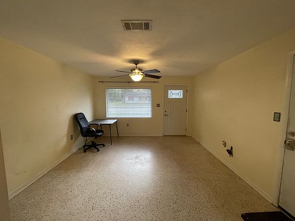 4th image of 2111 NW 55th St