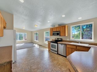 7036 Lasso Ct, Corning, CA 96021