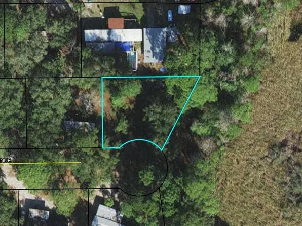 18 Elenor Ave, Panacea, FL 32346