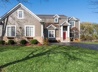 708 Spring Farm Rd, Lake Villa, IL 60046