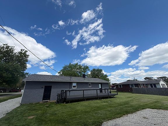 4th image of 4617 Zuber Rd