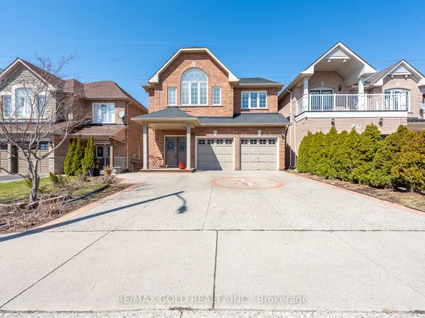 36 Tatra Cres, Brampton, ON L6Y 0K6