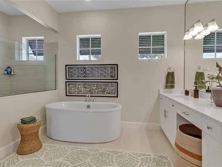 17302 Blue Sapphire Dr — Photo 21