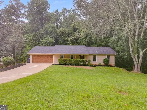 2638 Irene Cir, Duluth, GA 30096