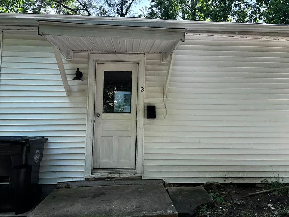 1st image of 332 W Main St #2