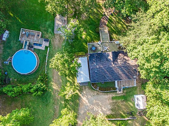 5th image of 477 Black Oak Dr