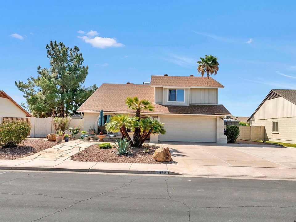 Debs Primary Picture