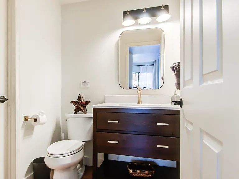 5640 E Bell Rd #1010 — Photo 16