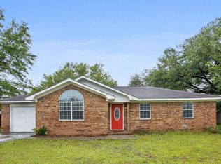 311 Cowart Rd, Hinesville, GA 31313