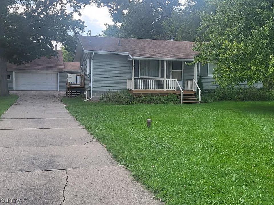 1st image of 1875 Lakena St