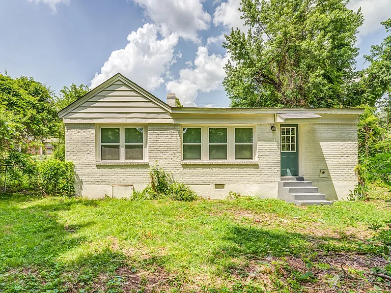 1473 Oberle Ave — Photo 16
