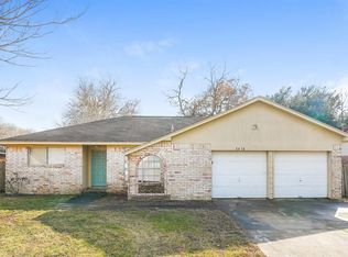 5418 Thistle Dr, Dickinson, TX 77539
