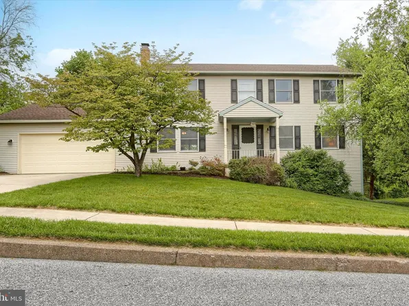 810 Acri Rd, Mechanicsburg, PA 17050