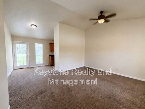 3rd image of 717 Peachers Mill Rd