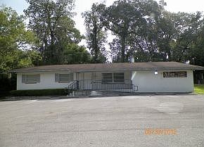 1st image of 2621 SE Lake Weir Ave