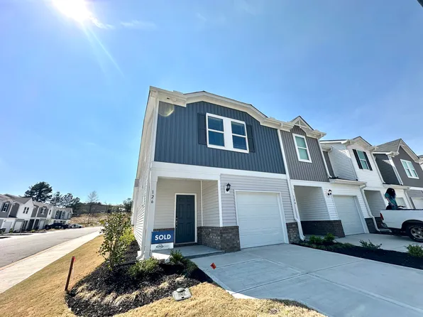 126 Arrow Ct, Greer, SC 29651