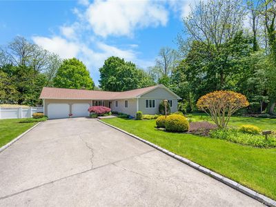 33 View Drive, Miller Place, NY, 11764