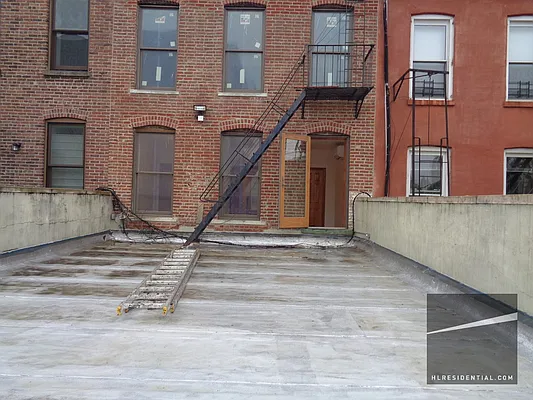 Rented by Highline Residential | media 12