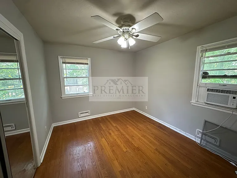 5312 Hunter St — Photo 13