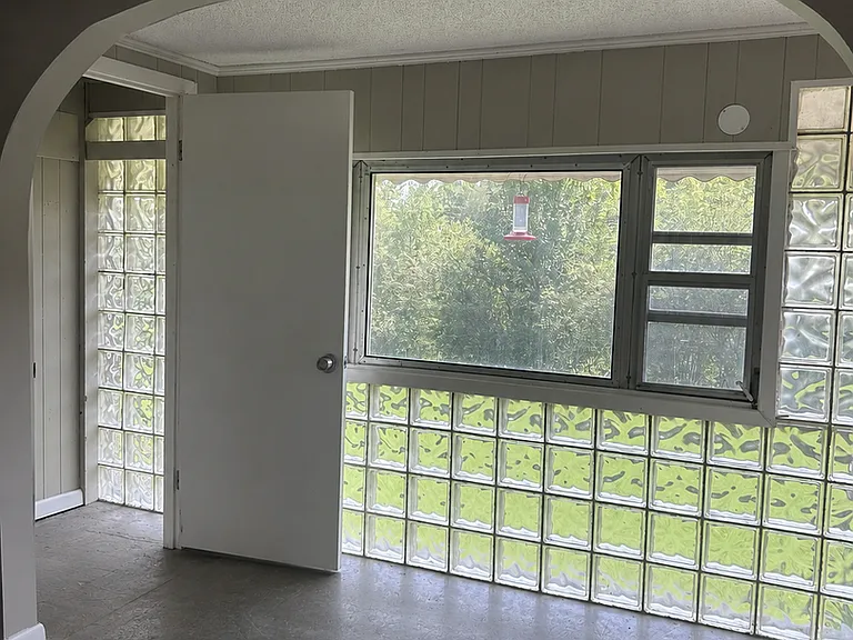4200 Wilkesview Dr — Photo 5