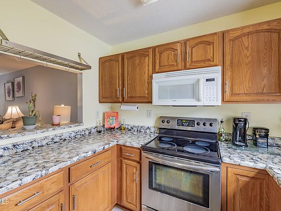 4th image of 152 Gray Station Rd APT 40