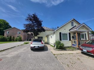 256 Dunlop St W #3, Barrie, ON L4N 1B7