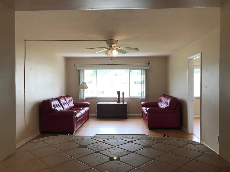357 Joel Blvd #215 — Photo 1