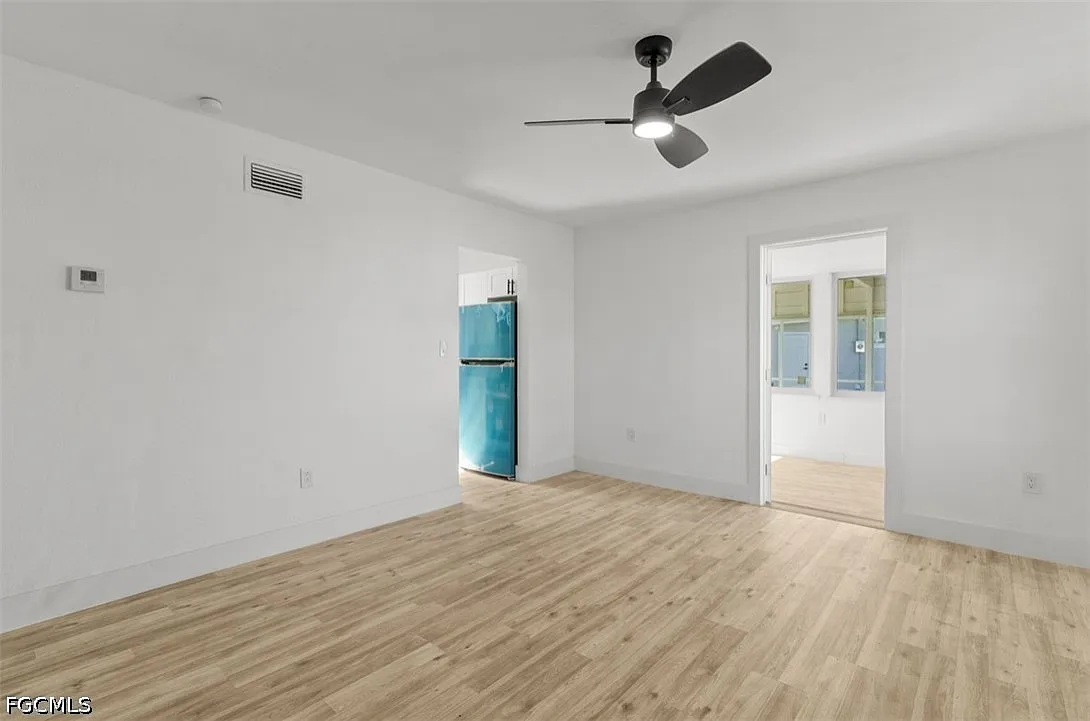 3 bed, 2.0 bath, 947 sqft, $1,500 — Photo 2